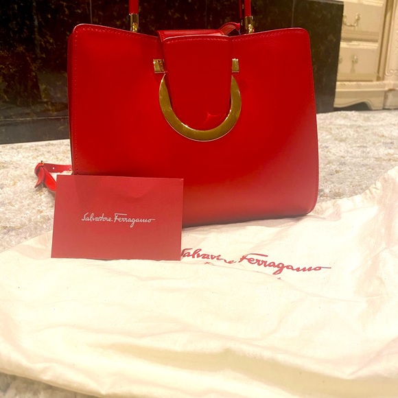 Authentic Salvador Ferragamo red Bag. - Picture 1 of 6